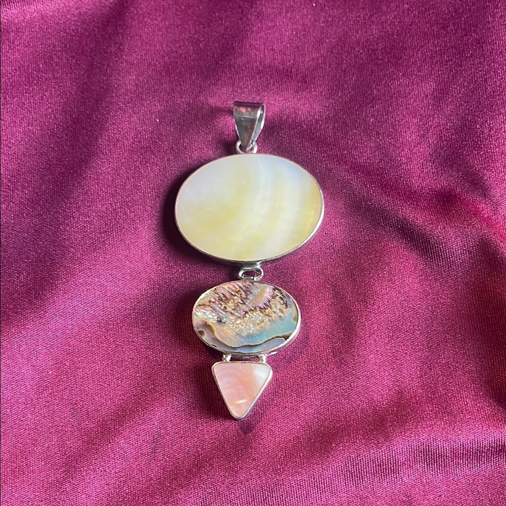 Vintage 925 GSJ Elegant Silver and Pink Pendant